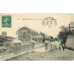 carte postale ancienne 76 MESNIL-VAL. Descente à la Mer 1909