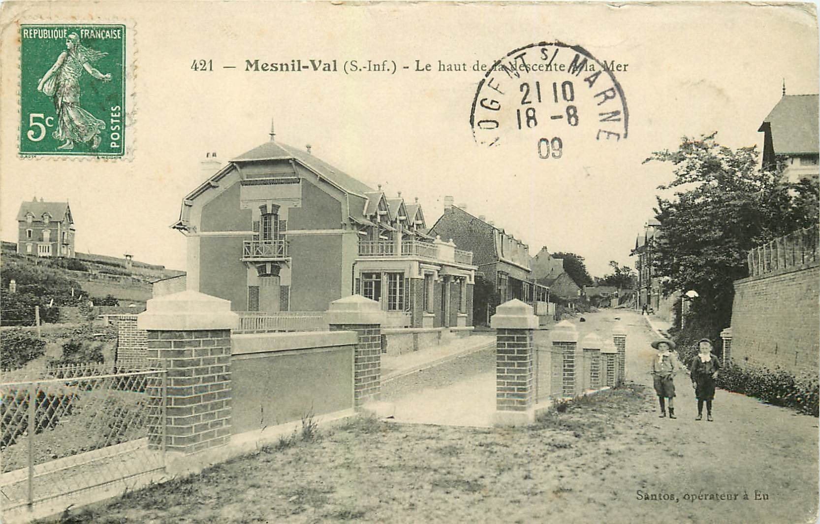 carte postale ancienne 76 MESNIL-VAL. Descente à la Mer 1909