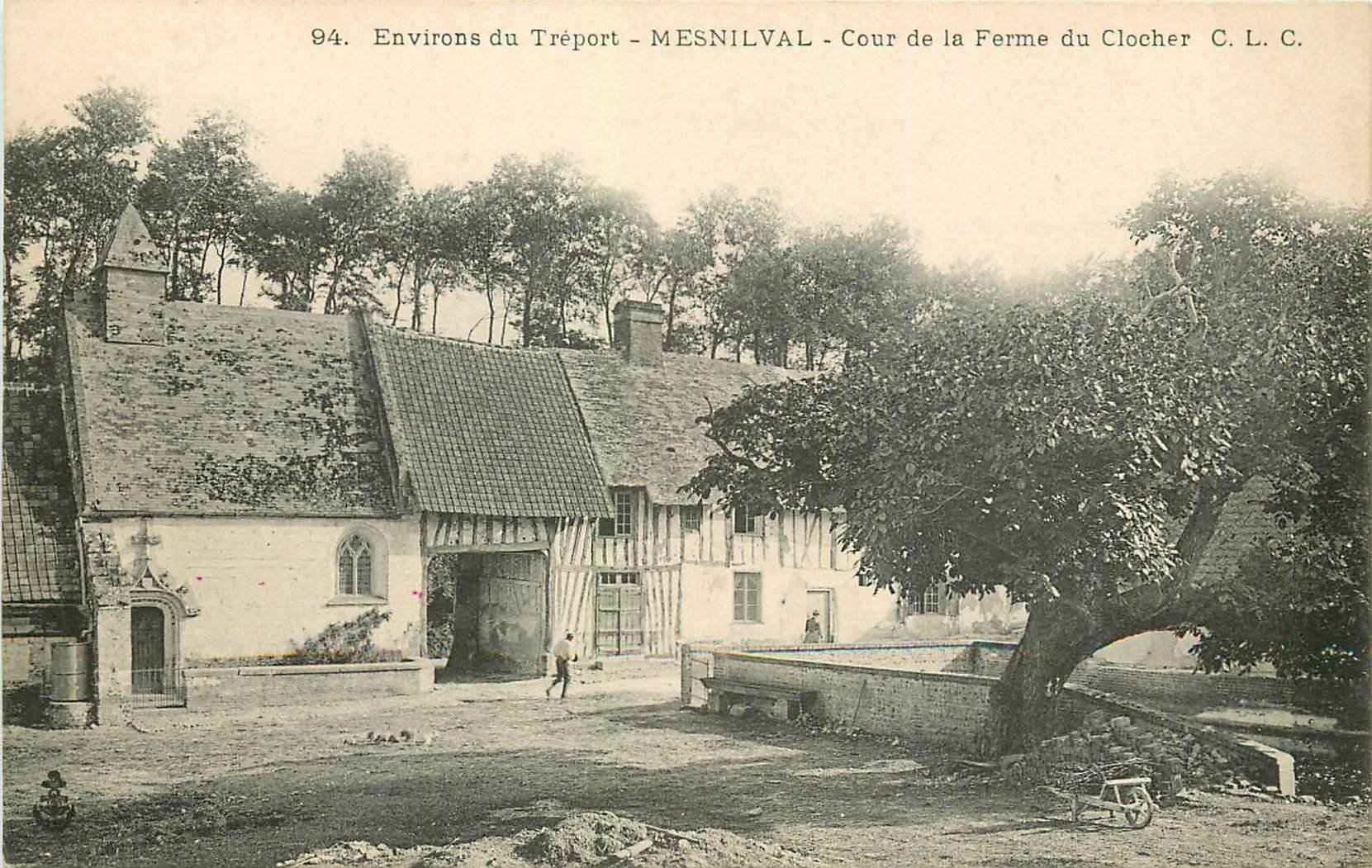 carte postale ancienne 76 MESNIL-VAL. Ferme du Clocher animation