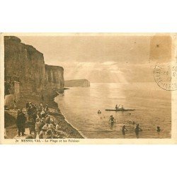 carte postale ancienne 76 MESNIL-VAL. Plage et Falaises 1927. Trous punaise et timbre manquant