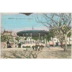 carte postale ancienne 06 CANNES. Le Kiosque de Musique.