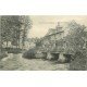 carte postale ancienne 76 MARTIN-EGLISE. Personnages sur le Petit Pont devant Auberge 1906