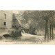 carte postale ancienne 76 NEUFCHATEL-EN-BRAY. Cascade Saint-Vincent animation 1930