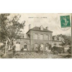 carte postale ancienne 76 NOINTOT. La Mairie 1911. Fine plissure...