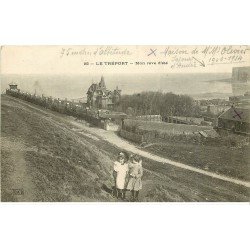 carte postale ancienne 76 LE TREPORT. Mon rêve d'Eté. Jeunes Joueuses de tennis