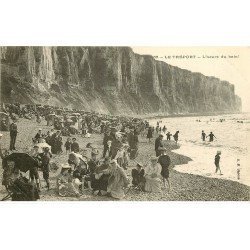 carte postale ancienne 76 LE TREPORT. L'Heure du bain