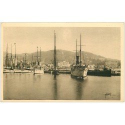 carte postale ancienne 06 CANNES. Port avec Yachts. Yvon