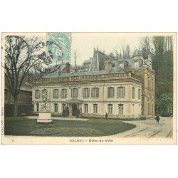 carte postale ancienne 76 BOLBEC. Hôtel de Ville 1905 animation