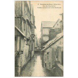 carte postale ancienne 76 CAUDEBEC-EN-CAUX. Maisons sur Sainte-Gerthrude rue des Boucheries