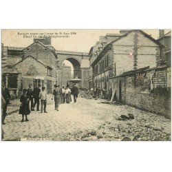 carte postale ancienne 76 ELBEUF. Rue Bourgtheroulde orage de 1908