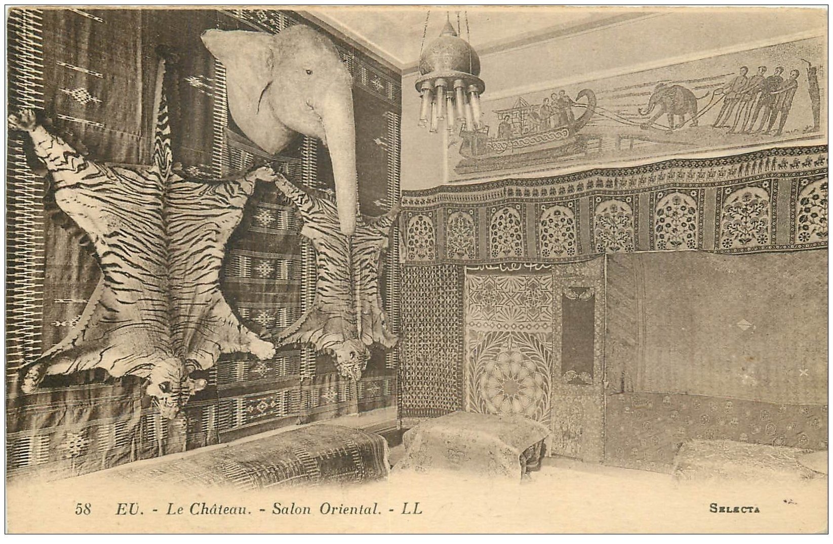 carte postale ancienne 76 EU. Château Comte de Paris Salon Oriental