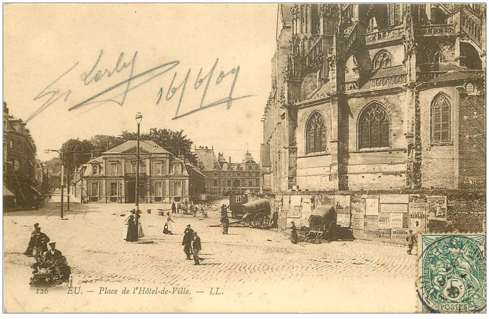 carte postale ancienne 76 EU. Place Hôtel de Ville 1907 roulotte et charrettes