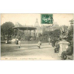 carte postale ancienne 76 LE HAVRE. Jardin Hôtel de Ville 1908