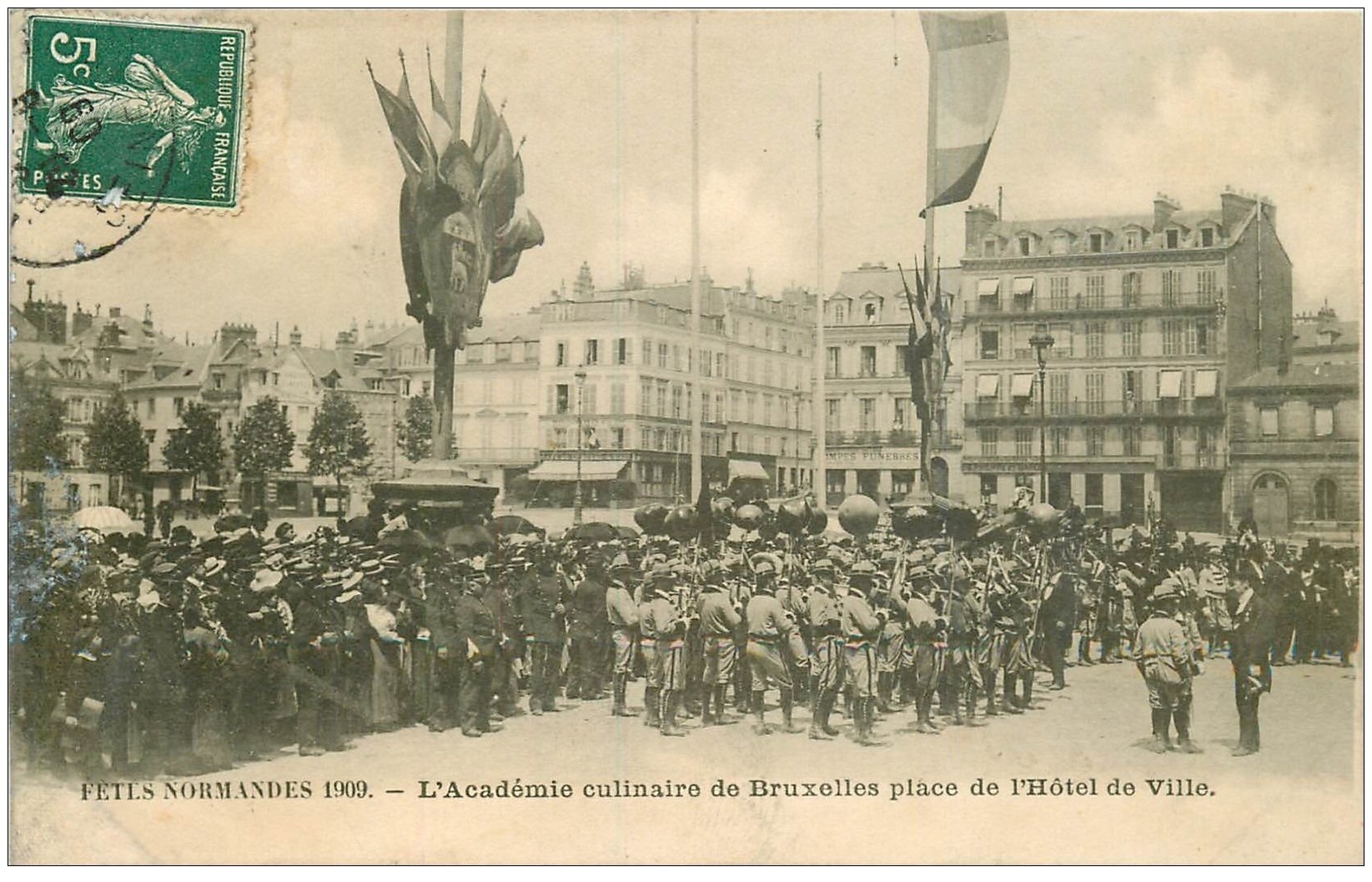 76 ROUEN. Académie culinaire de Bruxelles Place Hôtel de Ville 1909