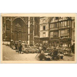 carte postale ancienne 76 ROUEN. Marché aux Fleurs Place de la Calende 1931