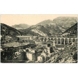 carte postale ancienne 06 ESCARENE. Le Village et Viaduc. Bords dentelés