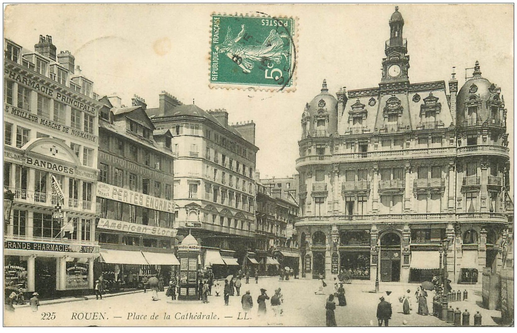 carte postale ancienne 76 ROUEN. Place Cathédrale 1910
