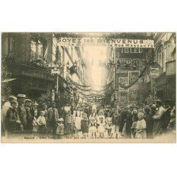 carte postale ancienne 76 ROUEN. Rue Massacre pour Fêtes Normandes. Affiches Byrrh