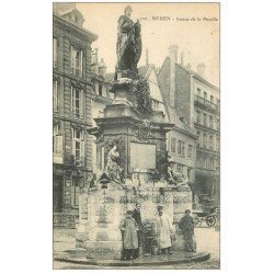 carte postale ancienne 76 ROUEN. Statue de la Pucelle 1914 et sa Fontaine