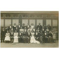 76 ROUEN. Superbe et Rare Carte Photo d'un Mariage devant Restaurant 1910