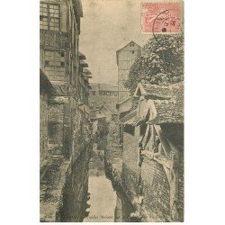 carte postale ancienne 76 ELBEUF. Maisons sur le Puchol Rue de Glayeut 1905