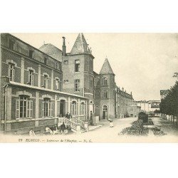 carte postale ancienne 76 ELBEUF. L'Hospice intérieur