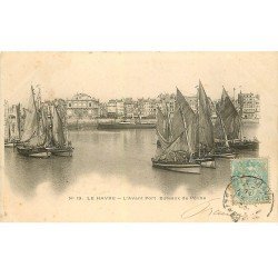 carte postale ancienne 76 LE HAVRE. Avant-Port Bateaux de Pêche 1905