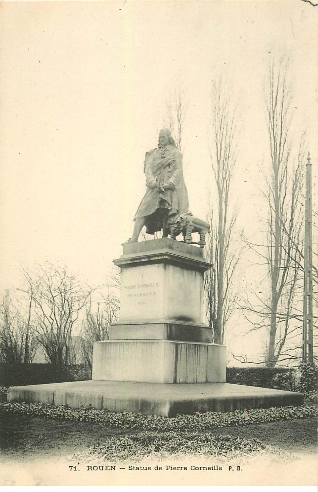 carte postale ancienne 76 ROUEN. Statue de Pierre Corneille vers 1900
