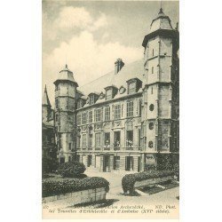 carte postale ancienne 76 ROUEN. Archevêché Tourelles Estouteville et Amboise animation aux fenêtres