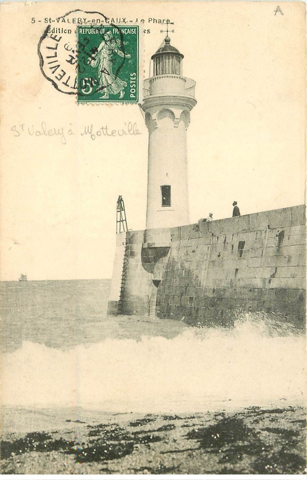 carte postale ancienne 76 SAINT-VALERY-EN-CAUX. Le Phare 1909