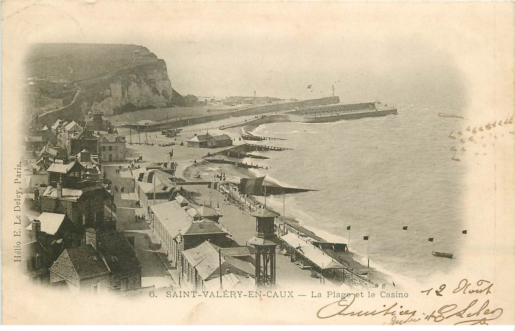 carte postale ancienne 76 SAINT-VALERY-EN-CAUX. PLage et Casino 1903
