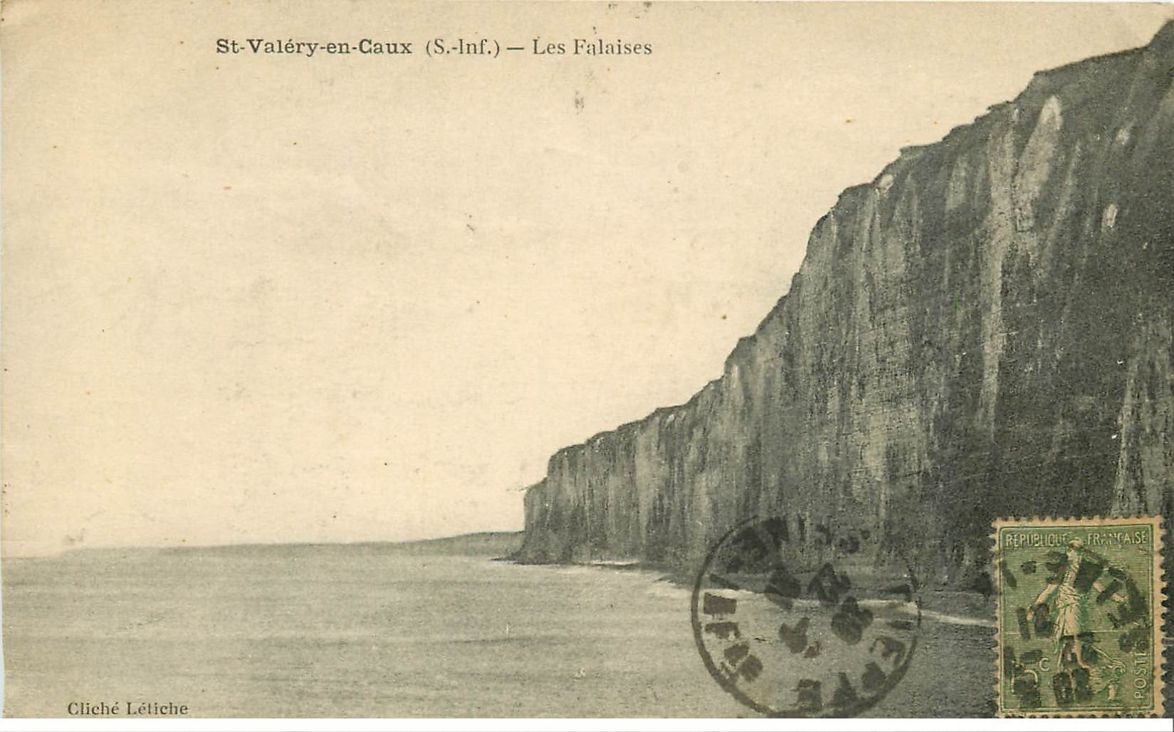 carte postale ancienne 76 SAINT-VALERY-EN-CAUX. Les Falaises 1921