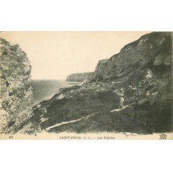 carte postale ancienne 76 SAINT-JOUIN. Les Falaises 1919 animation