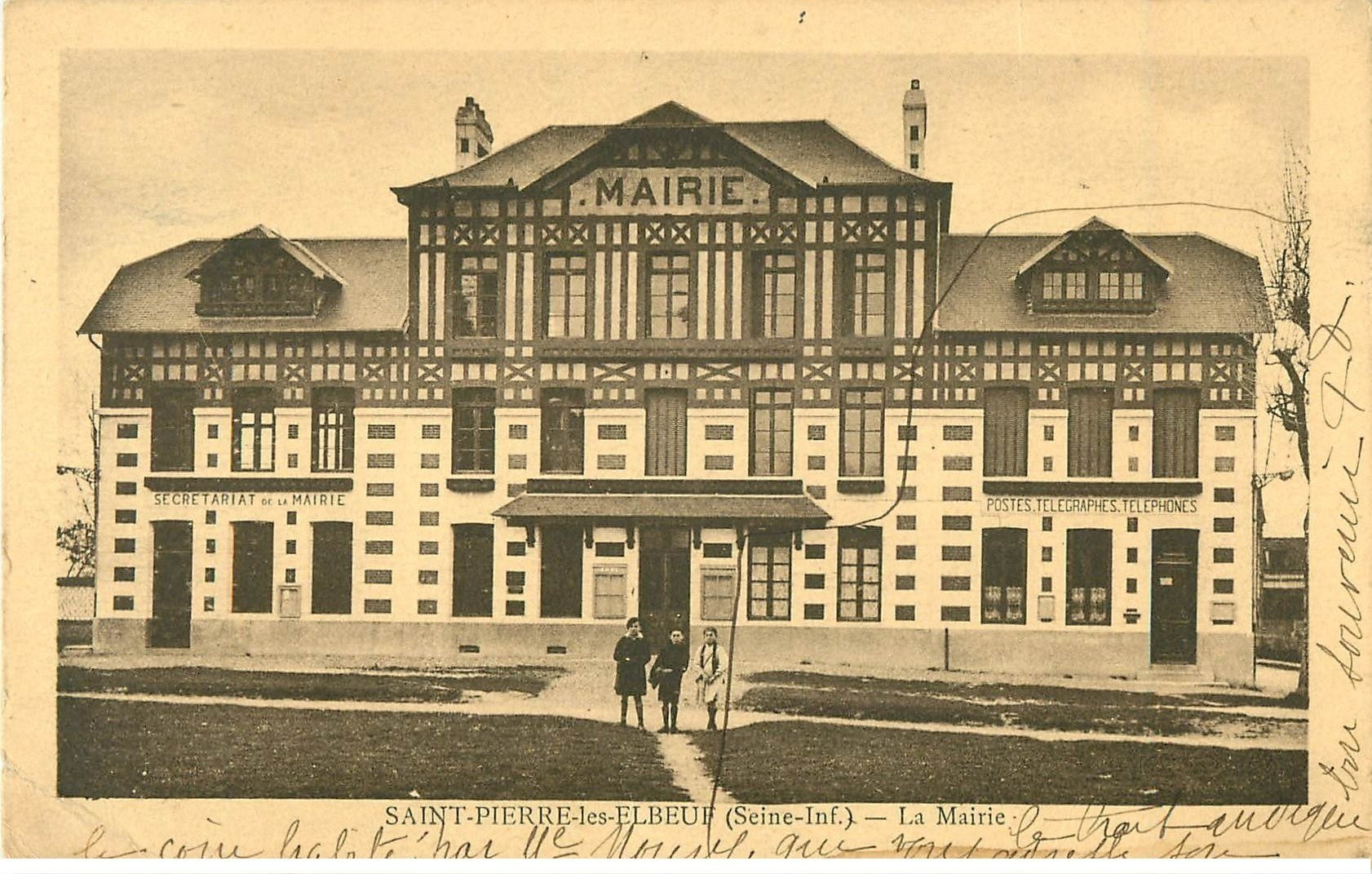 carte postale ancienne 76 SAINT-PIERRE-LES-ELBEUF. La Mairie 1935. Timbre absent verso