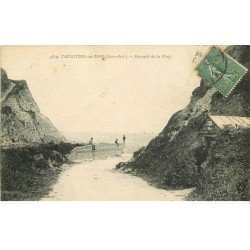 carte postale ancienne 76 VAUCOTTES-SUR-MER. Descente de la Plage