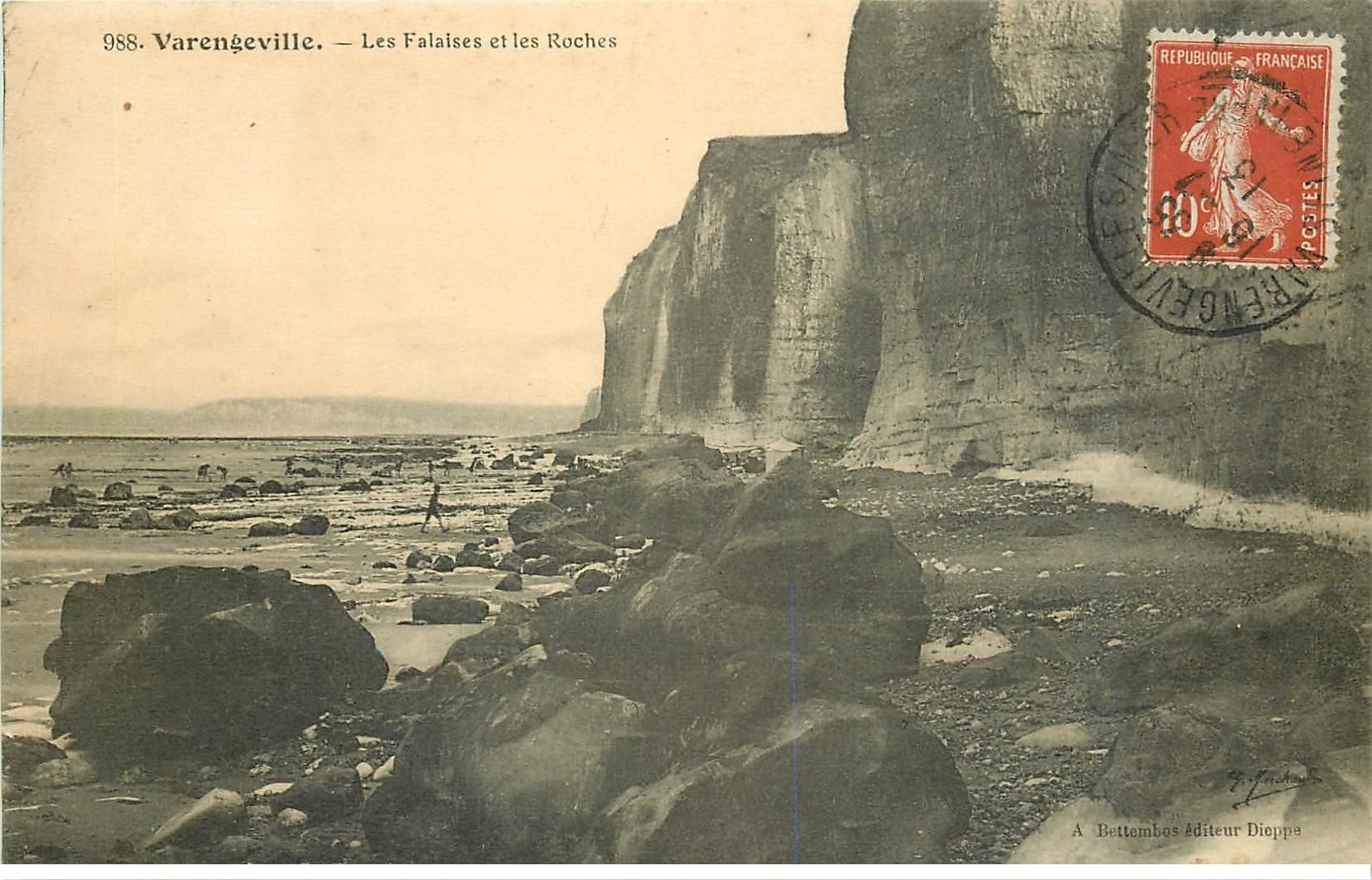 carte postale ancienne 76 VARENGEVILLE-SUR-MER. Falaises et Roches 1913 avec Gamin