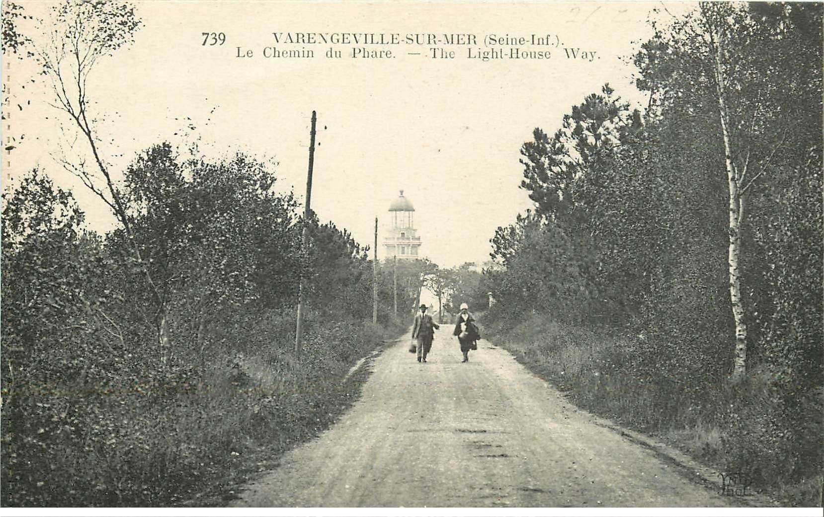 carte postale ancienne 76 VARENGEVILLE-SUR-MER. Chemin du Phare