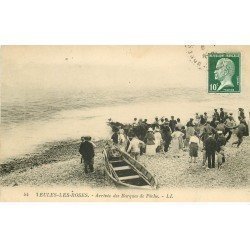 carte postale ancienne 76 VEULES-LES-ROSES. Arrivée des Barques de Pêche