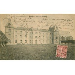 carte postale ancienne 76 YVETOT. Hospice Asselin 1907