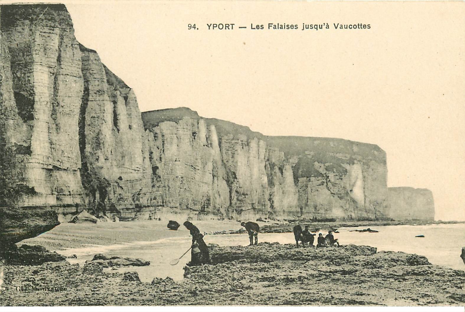 carte postale ancienne 76 YPORT. Les Falaises jusqu'à Vaucottes chercheurs de Crustacés