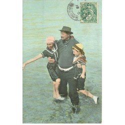 carte postale ancienne 76 YVETOT. Scène de Bain avec Maître Nageur. Edition Aqua-photo