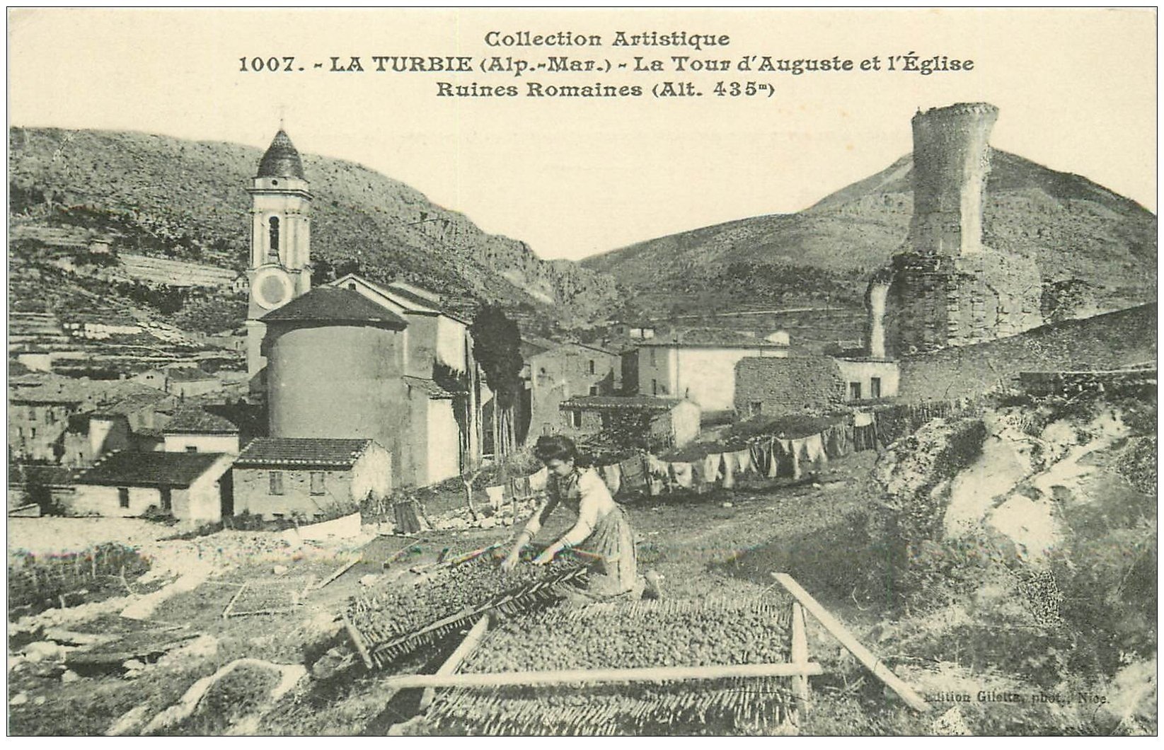 06 LA TURBIE. Tour Auguste et Eglise. Femme au travail