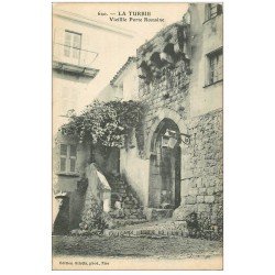 carte postale ancienne 06 LA TURBIE. Vieille Porte Romaine. Carte pionnière vers 1900 vierge