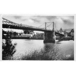 carte postale ancienne 76 ELBEUF. Le Pont Suspendu. Carte Photo