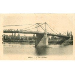 carte postale ancienne 76 ELBEUF. Vers 1900 Le Pont Suspendu BF Paris