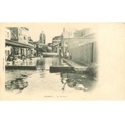 carte postale ancienne 76 ELBEUF. Lavandières à la Rigole 1901