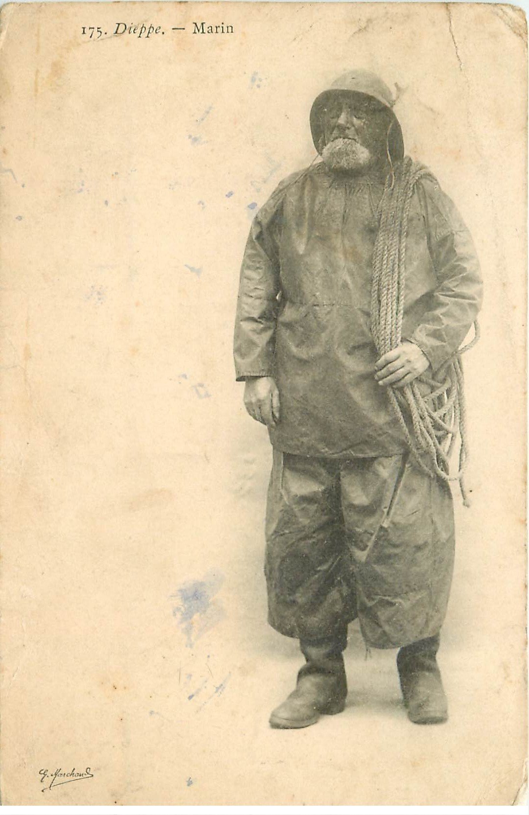 Promotion : 76 DIEPPE. Marin Pêcheur 1904 (état moyen)...