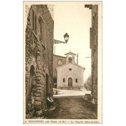 carte postale ancienne 06 MAGAGNOSC. Chapelle Saint-Antoine gamin assis