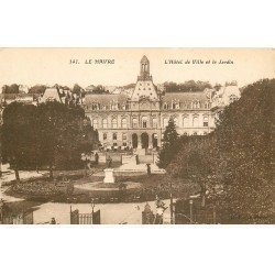 carte postale ancienne 76 ROUEN. Hôtel de Ville et Jardin