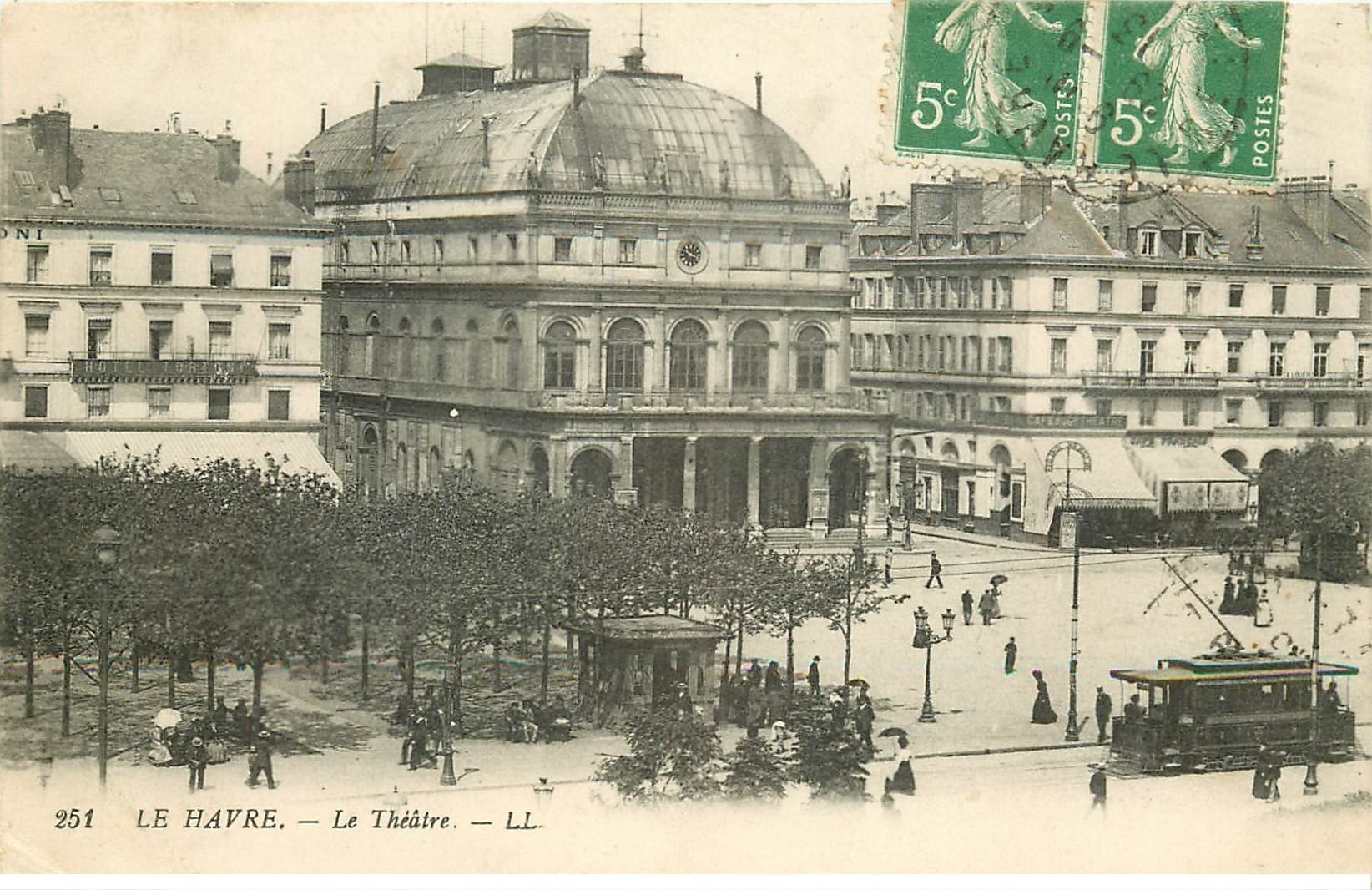 carte postale ancienne 76 ROUEN. Le Théâtre 1913